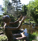 Strassacker Skulpturengarten Flötenspieler
